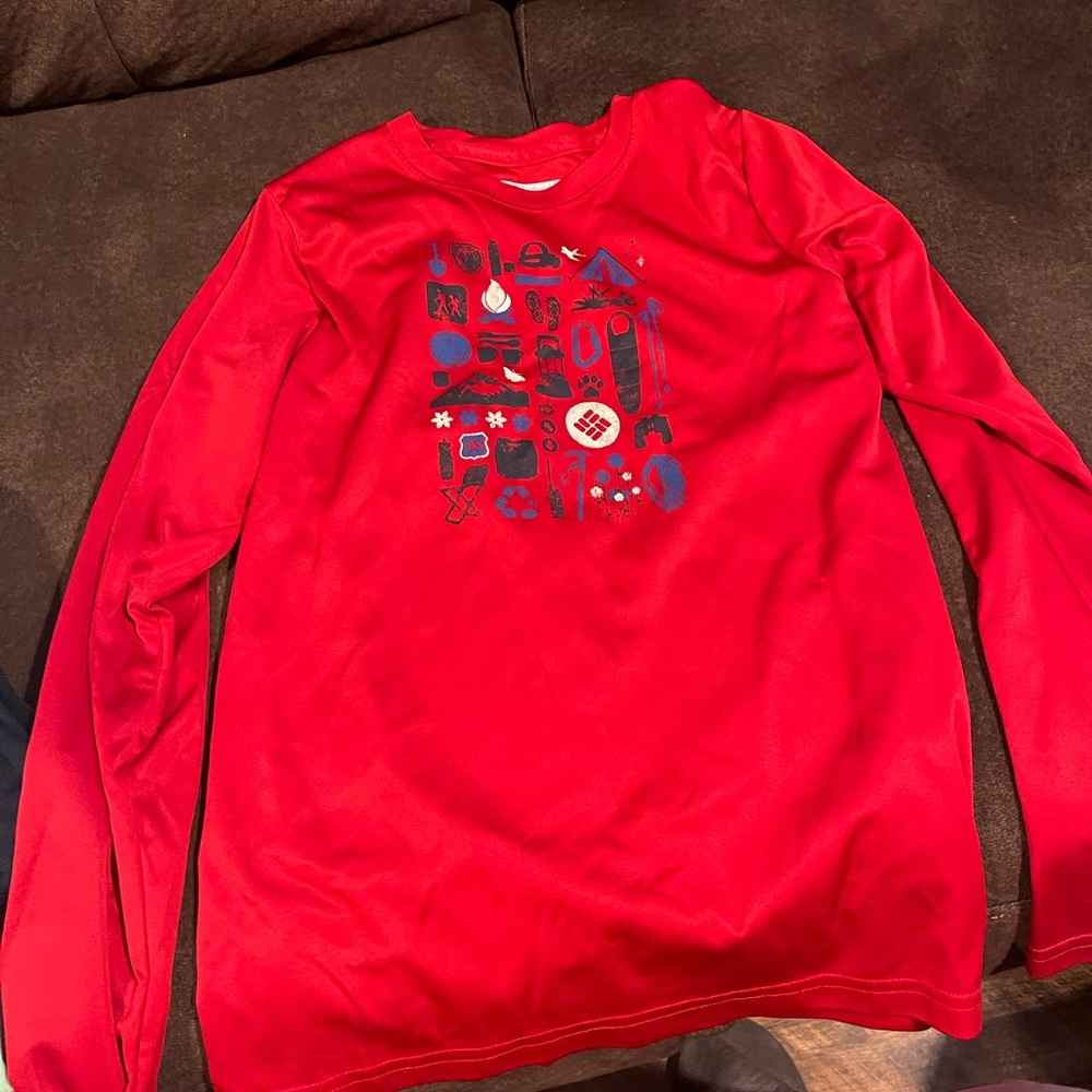 Boys size 10 Columbia long sleeve shirt.